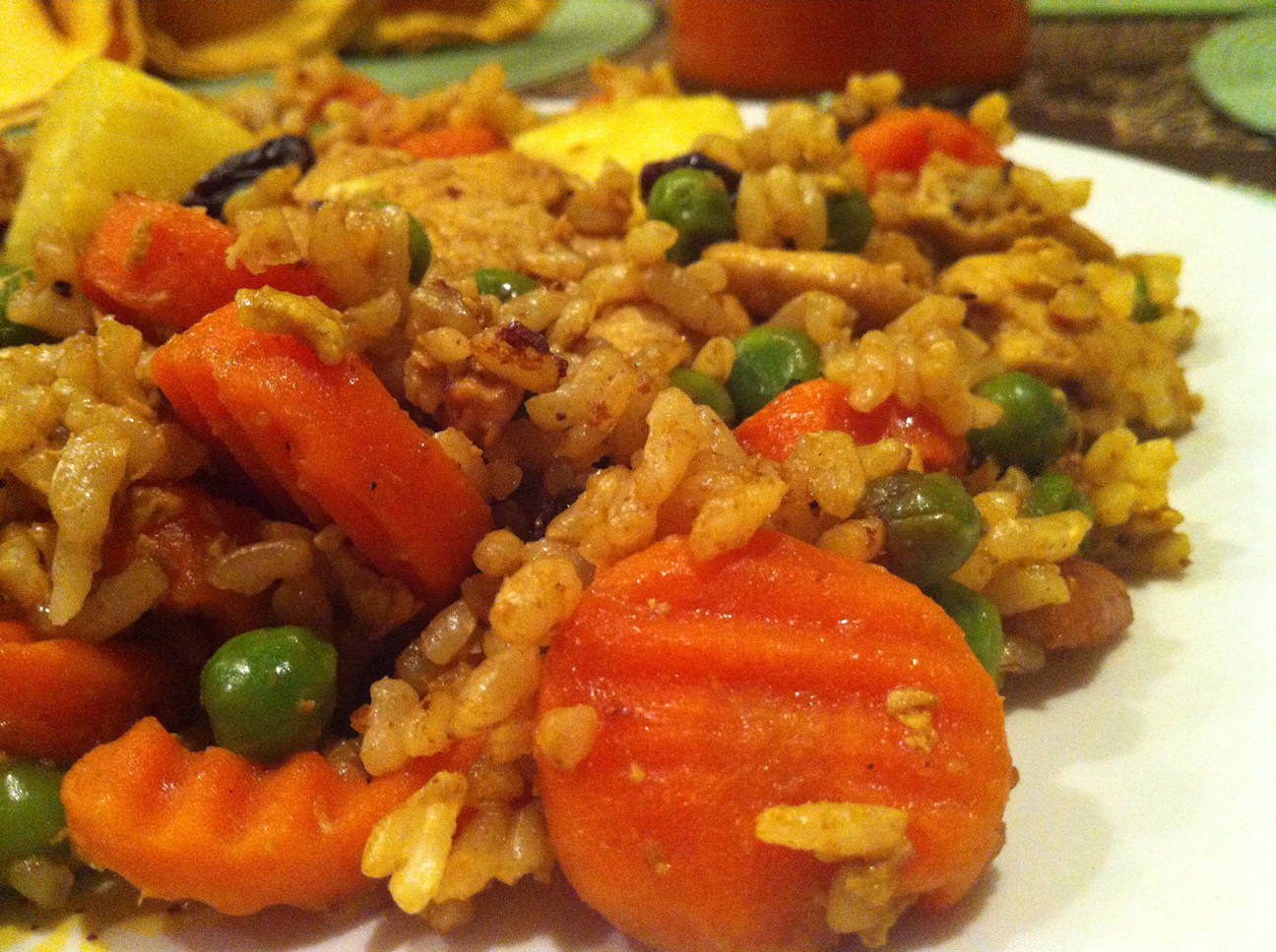 Pineapple Chicken Fried Rice
 NomEatNom Thai Chicken and Pineapple Fried Rice