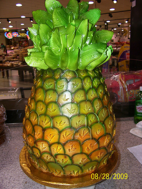 Pineapple Shaped Cake
 Pineapple shape cake