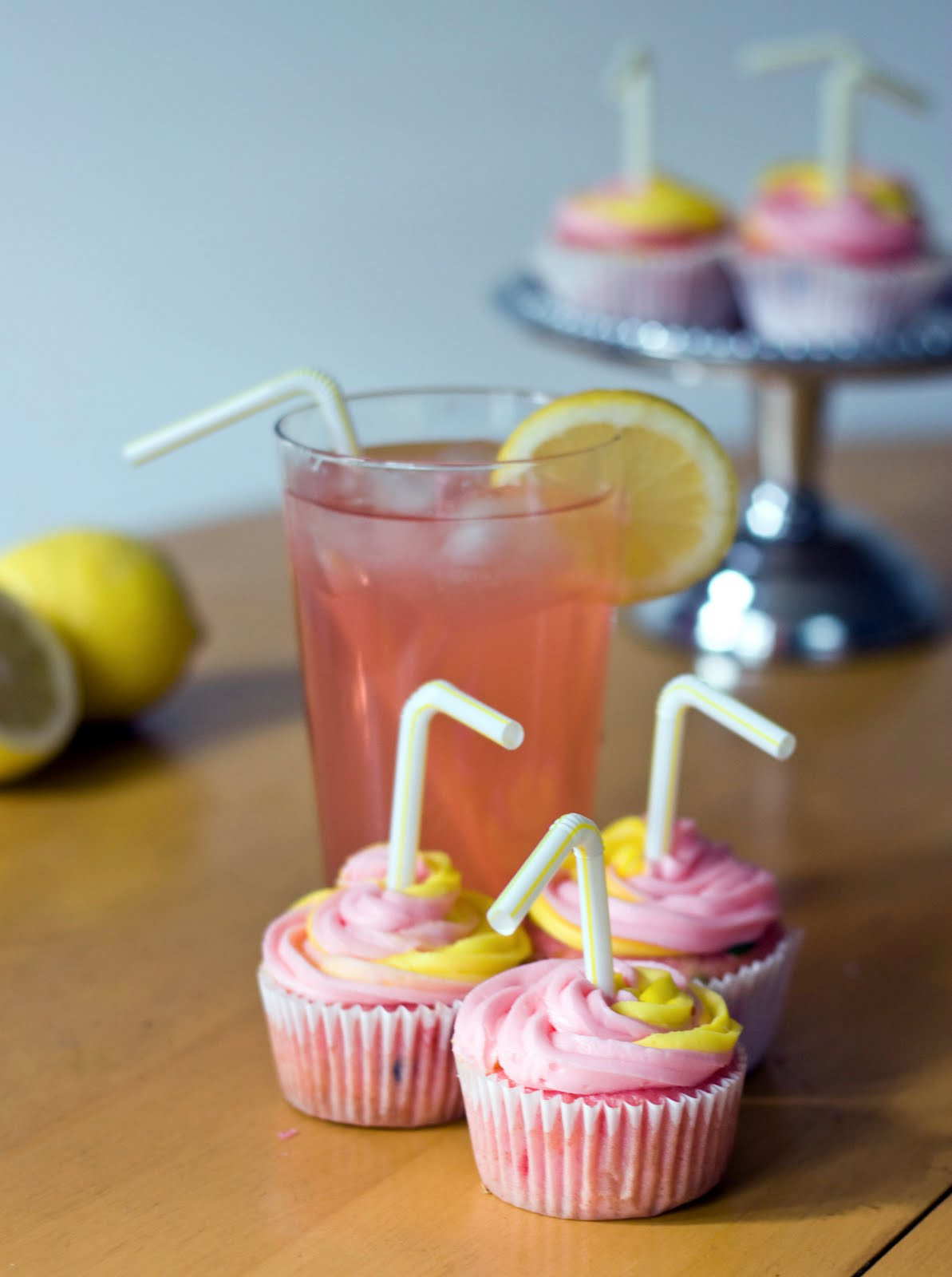 Pink Lemonade Cupcakes
 Erica s Sweet Tooth Pink Lemonade Cupcakes