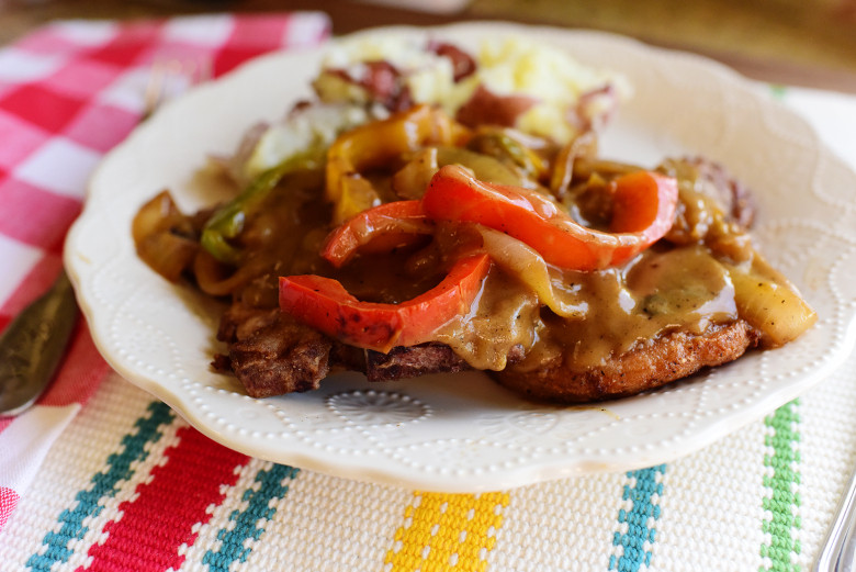 Pioneer Woman Pork Chops
 Smothered Pork Chops