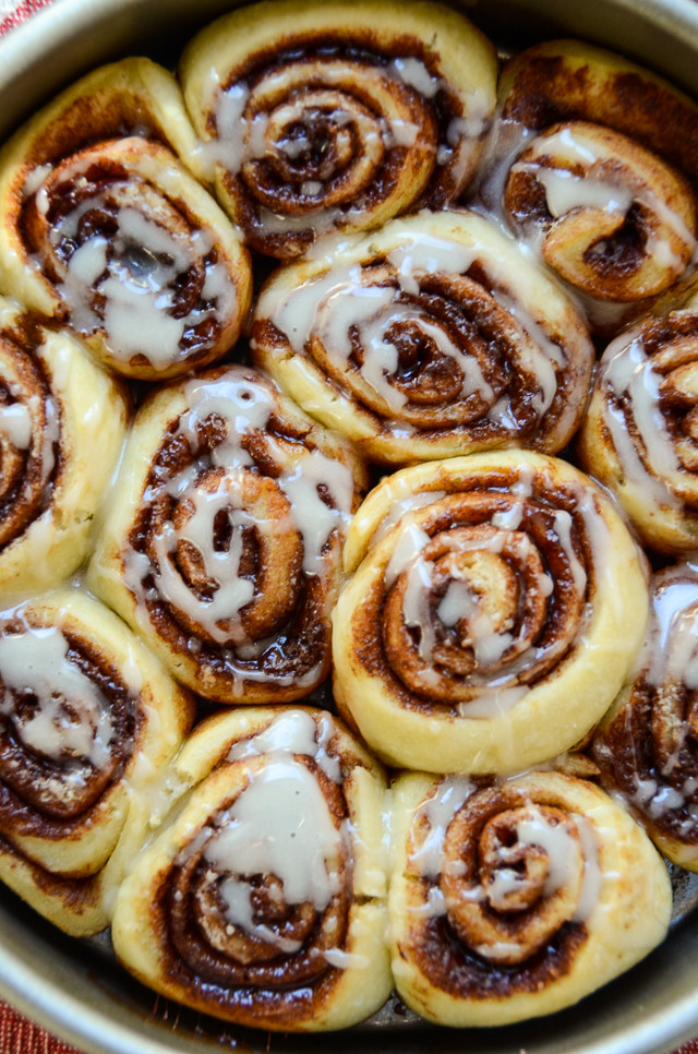 Pizza Dough Cinnamon Rolls
 Pizza Dough Cinnamon Rolls DailyWaffle