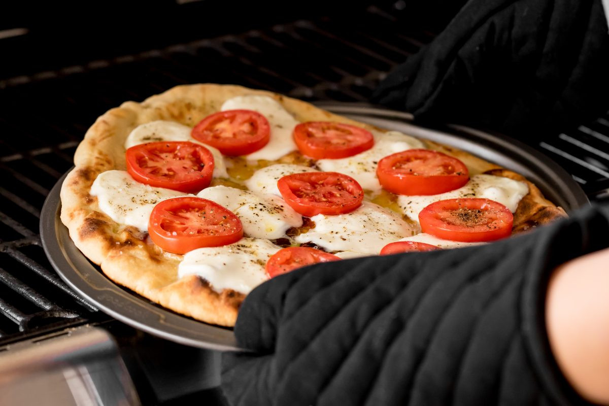 Pizza Dough Recipe Bobby Flay
 Bobby Flay’s Margherita grilled pizza Thanksgiving