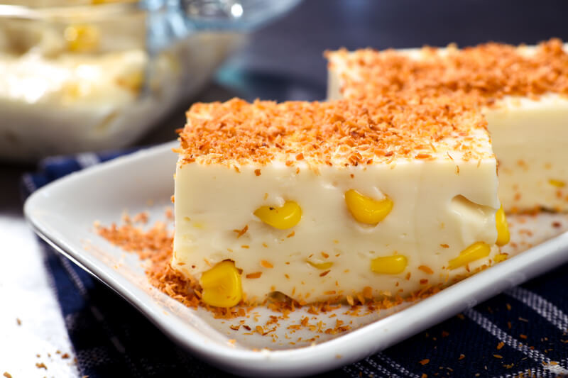 Popular Filipino Desserts
 Maja Blanca