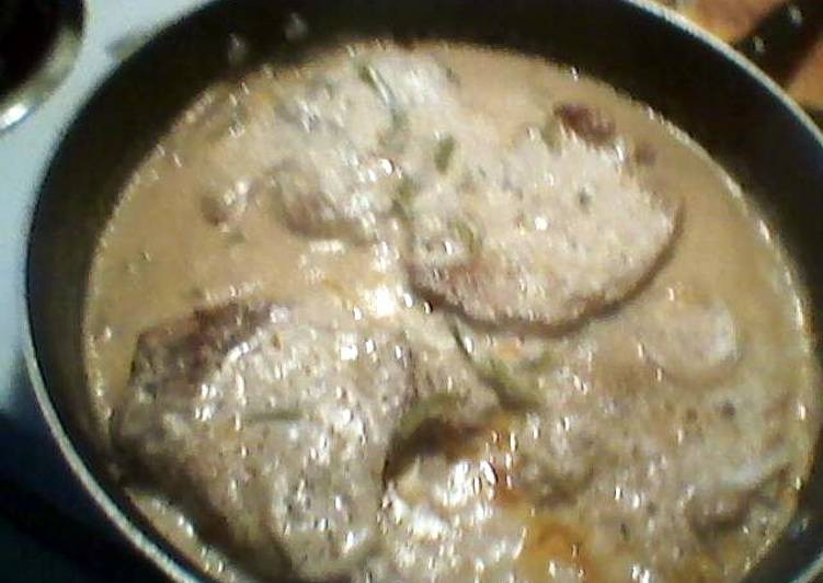 Pork Chops In Mushroom Soup
 Baked Pork Chops With Cream of Mushroom Soup Recipe by