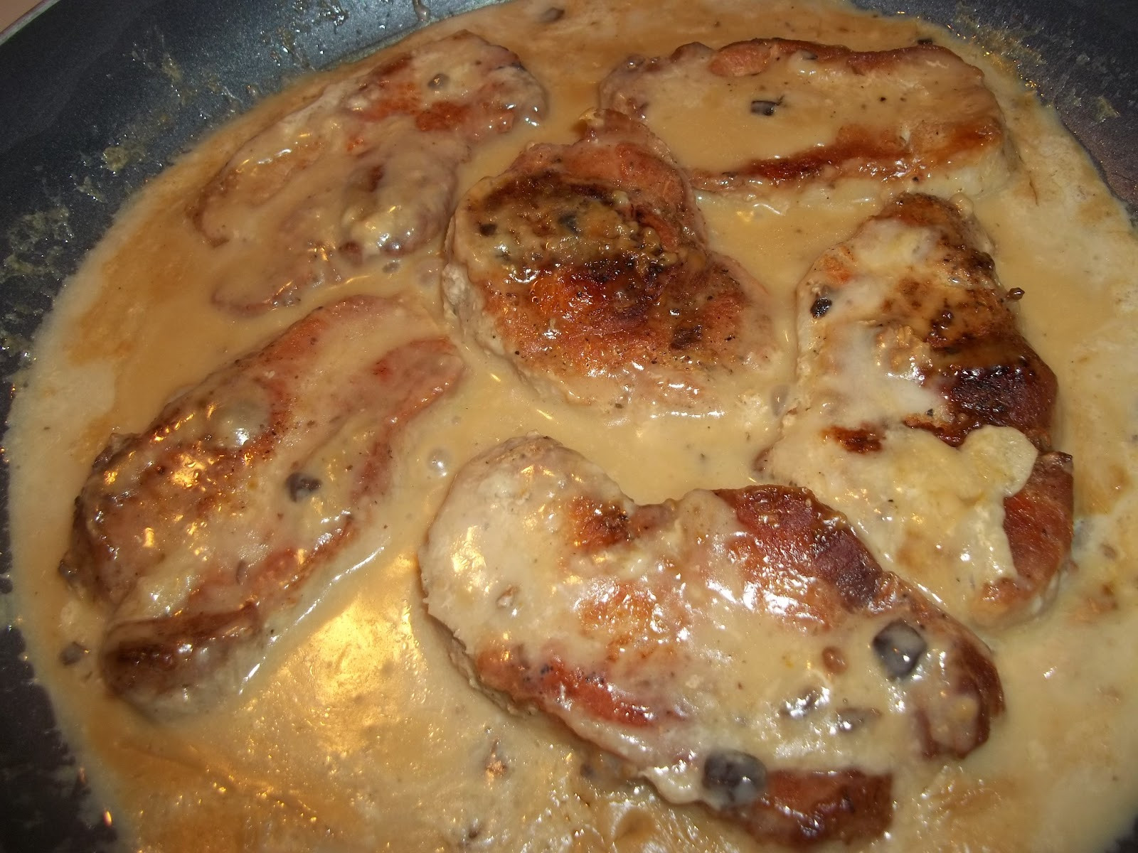 Pork Chops In Mushroom Soup
 Georgia s Kitchen and MORE Pork Chops in Mushroom Sauce