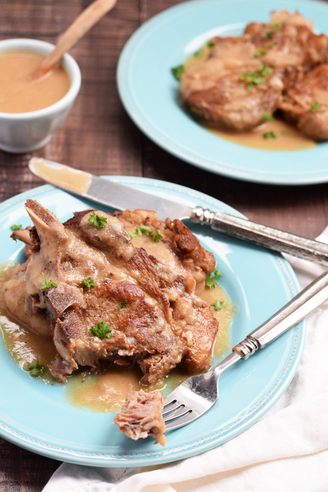 Pork Chops Instant Pot
 Instant Pot Pork Chops & Gravy Living Loving Paleo