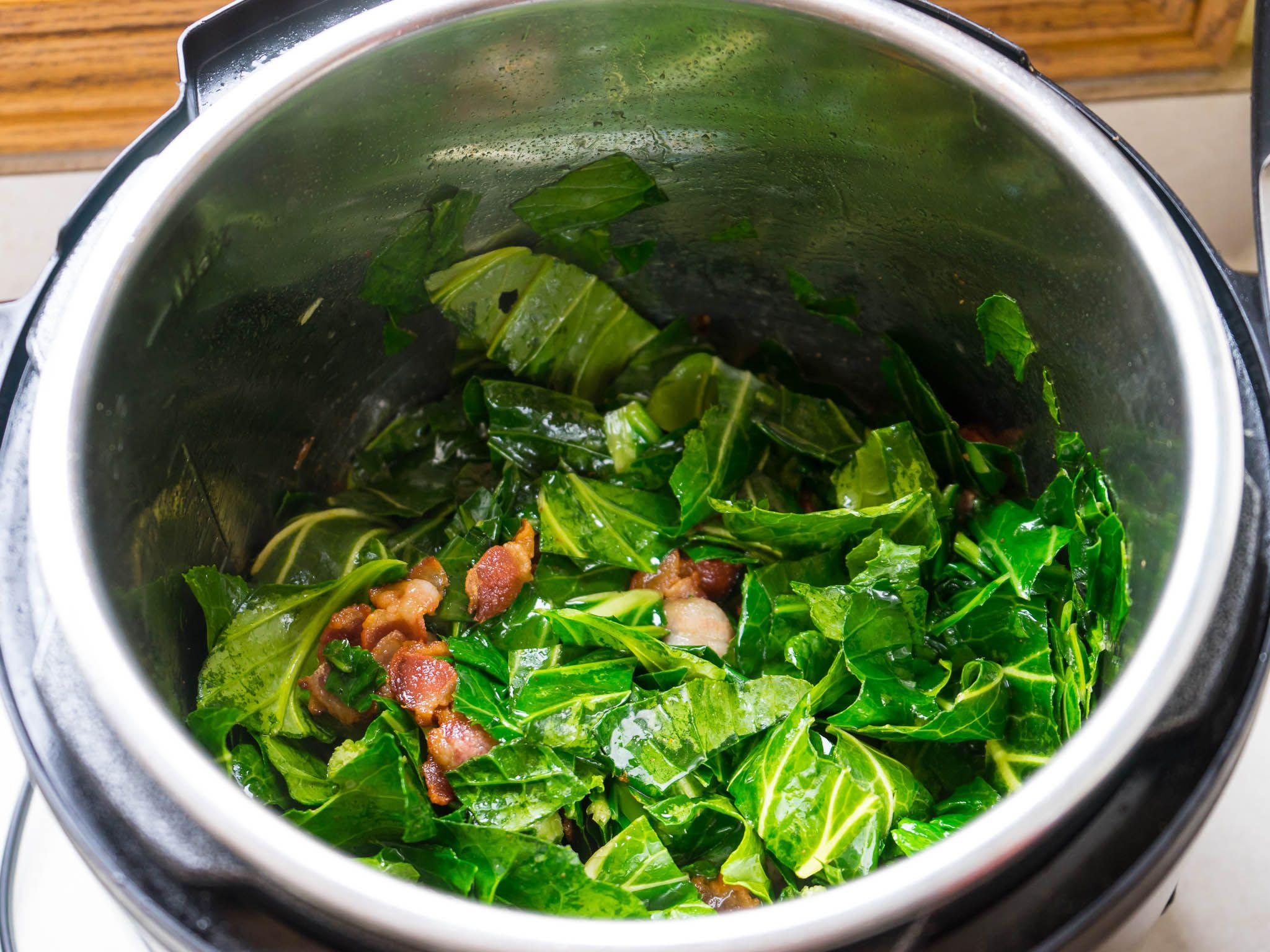 Pressure Cooker Collard Greens
 Pressure Cooker Collard Greens with Bacon Recipe