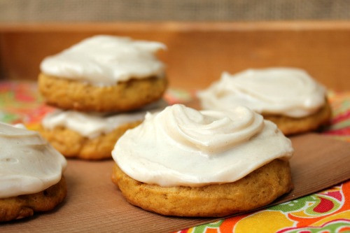 Pumpkin Cookies With Cream Cheese Frosting
 Pumpkin Cookies with Cream Cheese Frosting