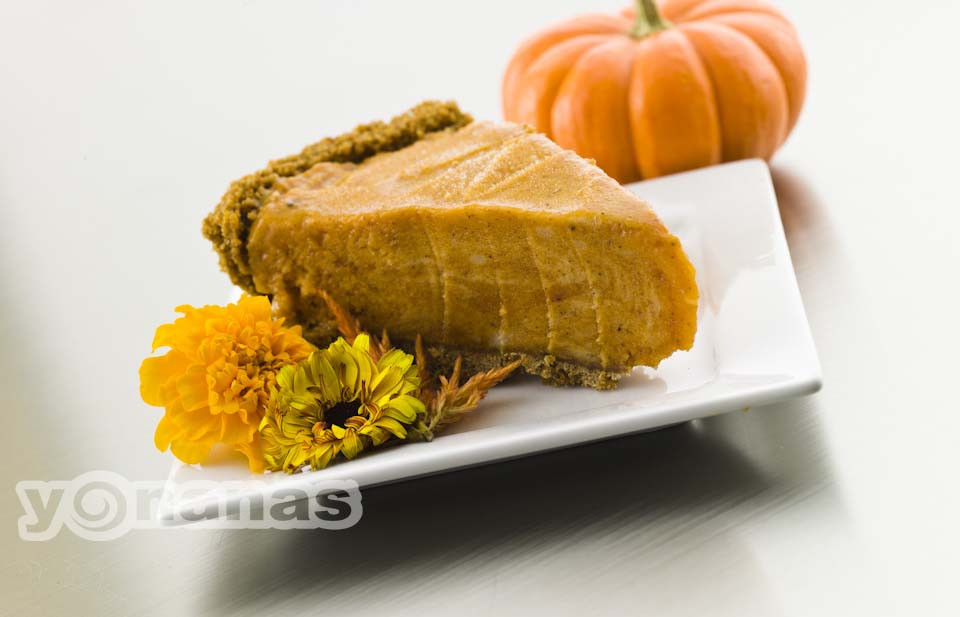 Pumpkin Pie With Gingersnap Crust
 Pumpkin Pie with Gingersnap Crust