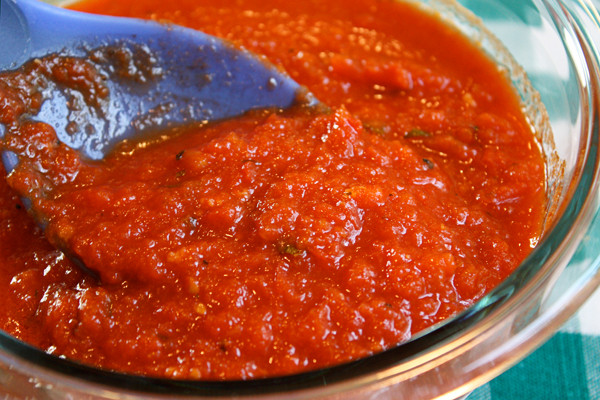 Quick Spaghetti Sauce
 Quick and Easy Spaghetti Sauce recipe from Jenny Jones