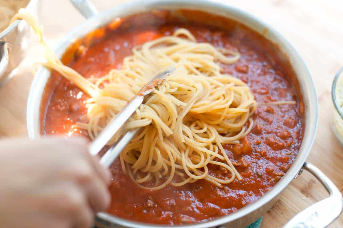 Quick Spaghetti Sauce
 Easy Baked Spaghetti with Creamy Pesto