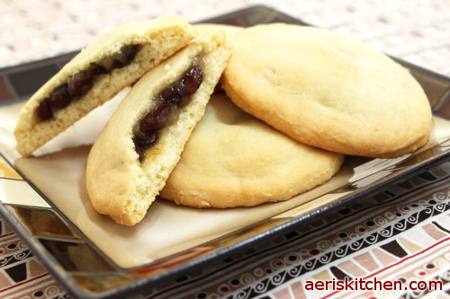 Raisin Filled Cookies
 Raisin Filled Cookies – Aeri’s Kitchen