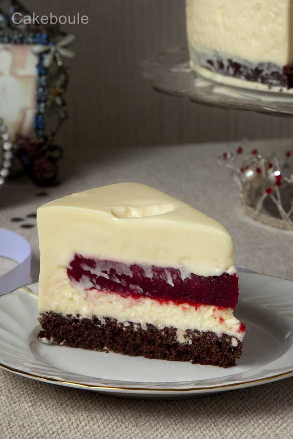 Raspberry Mousse Cake
 White chocolate mousse cake with a raspberry blast secret
