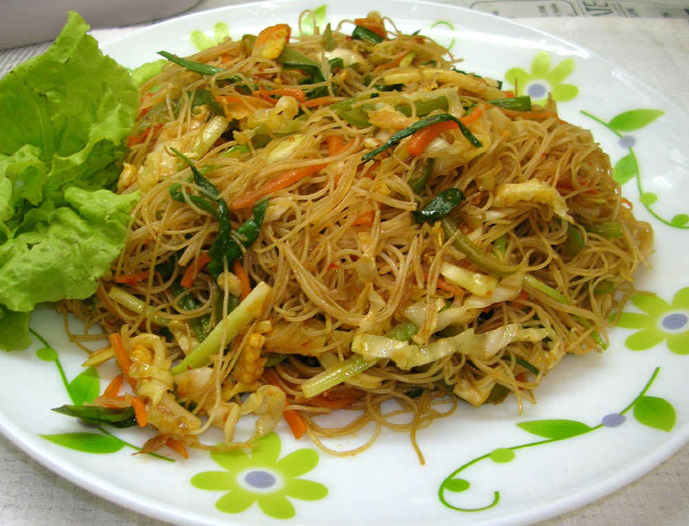 Recipes With Rice Noodles
 In India Per Amore EGG RICE NOODLES WITH SOYA SAUCE