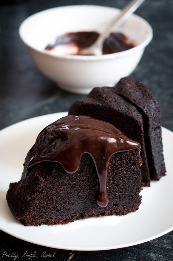 Red Wine Chocolate Cake
 Red Wine Chocolate Cake