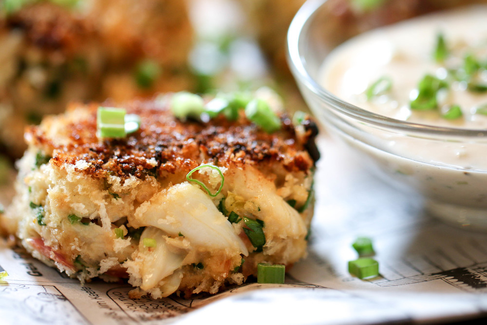 Remoulade Sauce For Crab Cakes
 The Hungry Hounds— Cajun Crab Cakes with Jalapeno Remoulade