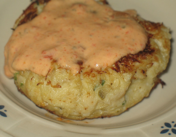 Remoulade Sauce For Crab Cakes
 Crab Cakes With Roasted Pepper Remoulade Sauce Recipe