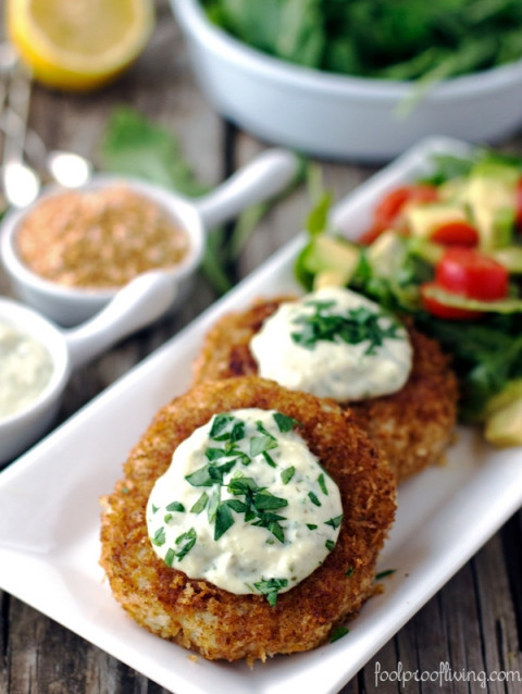 Remoulade Sauce For Crab Cakes
 Crab Cakes with Rémoulade Sauce Foolproof Living