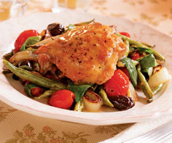 Roasted Chicken Breast And Vegetables
 Roasted Chicken Thighs with Late Summer Ve ables & Pan