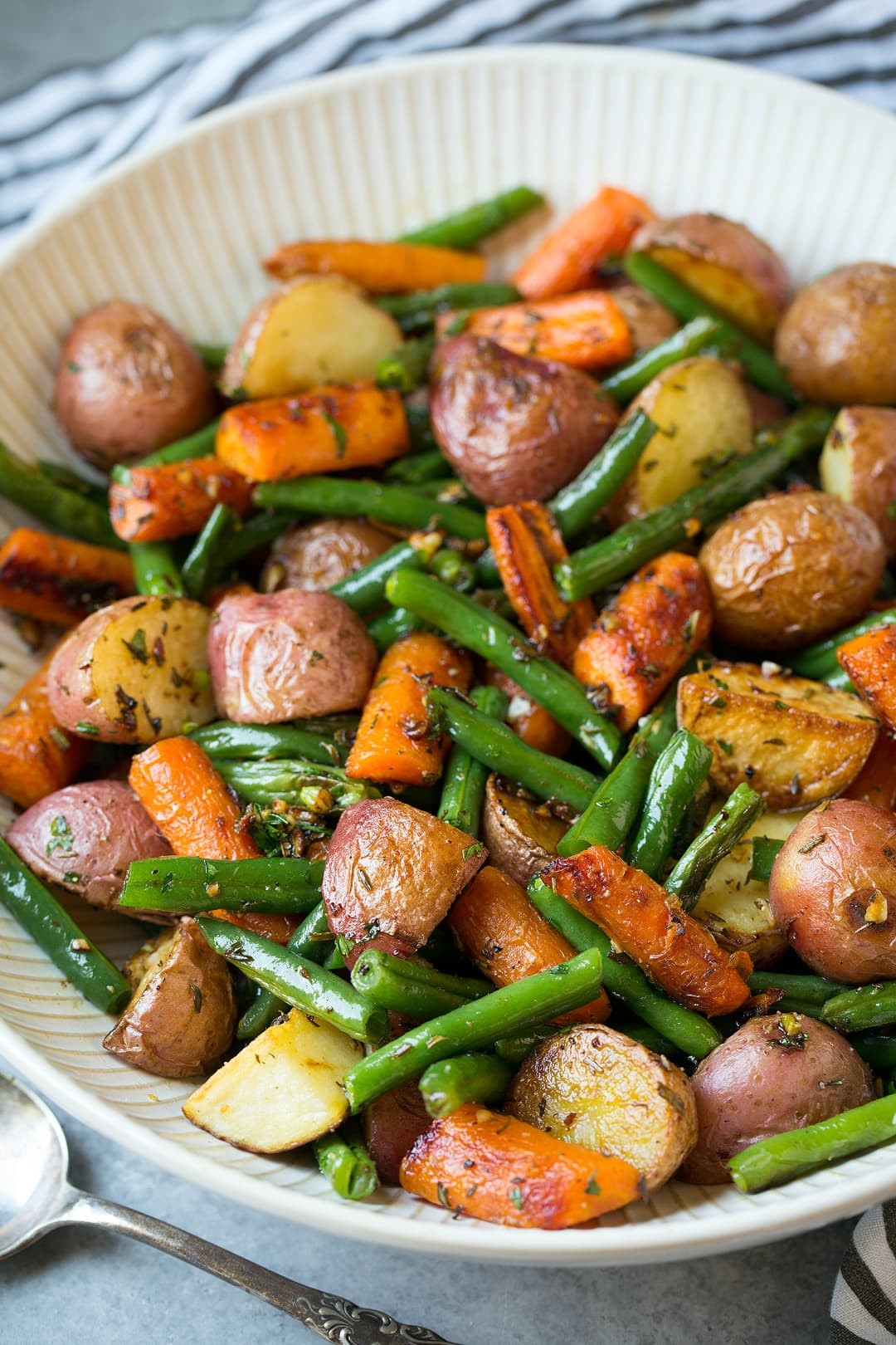 Roasted Potatoes And Green Beans
 Roasted Ve ables with Garlic and Herbs Cooking Classy