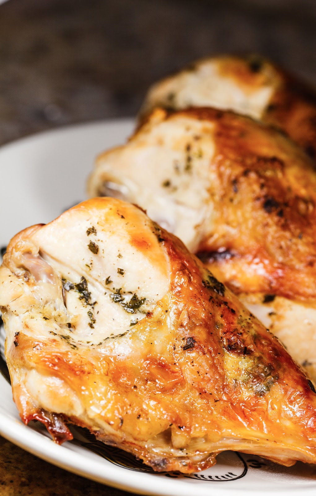 Roasting Chicken Breasts
 kruizing with kikukat Toaster Oven Food Roast Chicken