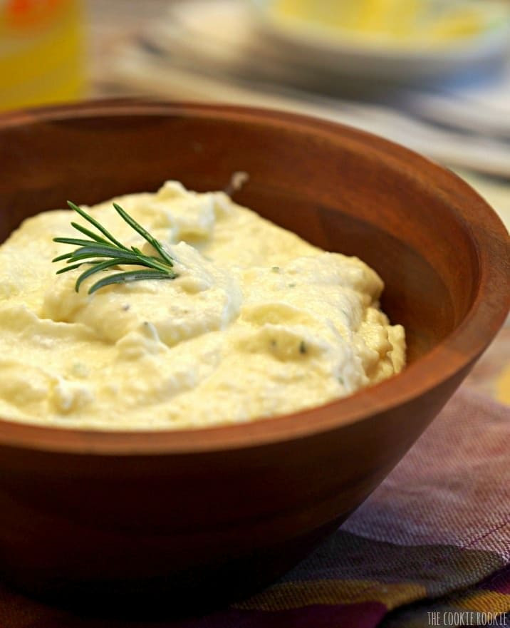 Rosemary Garlic Mashed Potatoes
 Rosemary Garlic Mashed Cauliflower