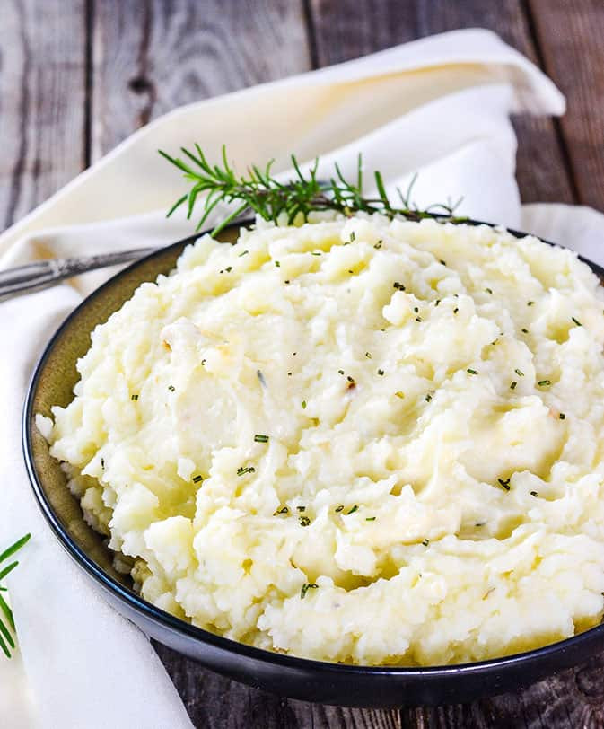 Rosemary Garlic Mashed Potatoes
 Vegan Garlic Rosemary Mashed Potatoes