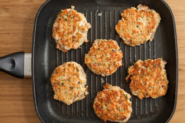 Salmon Patties With Cornmeal
 gluten free salmon patties corn meal