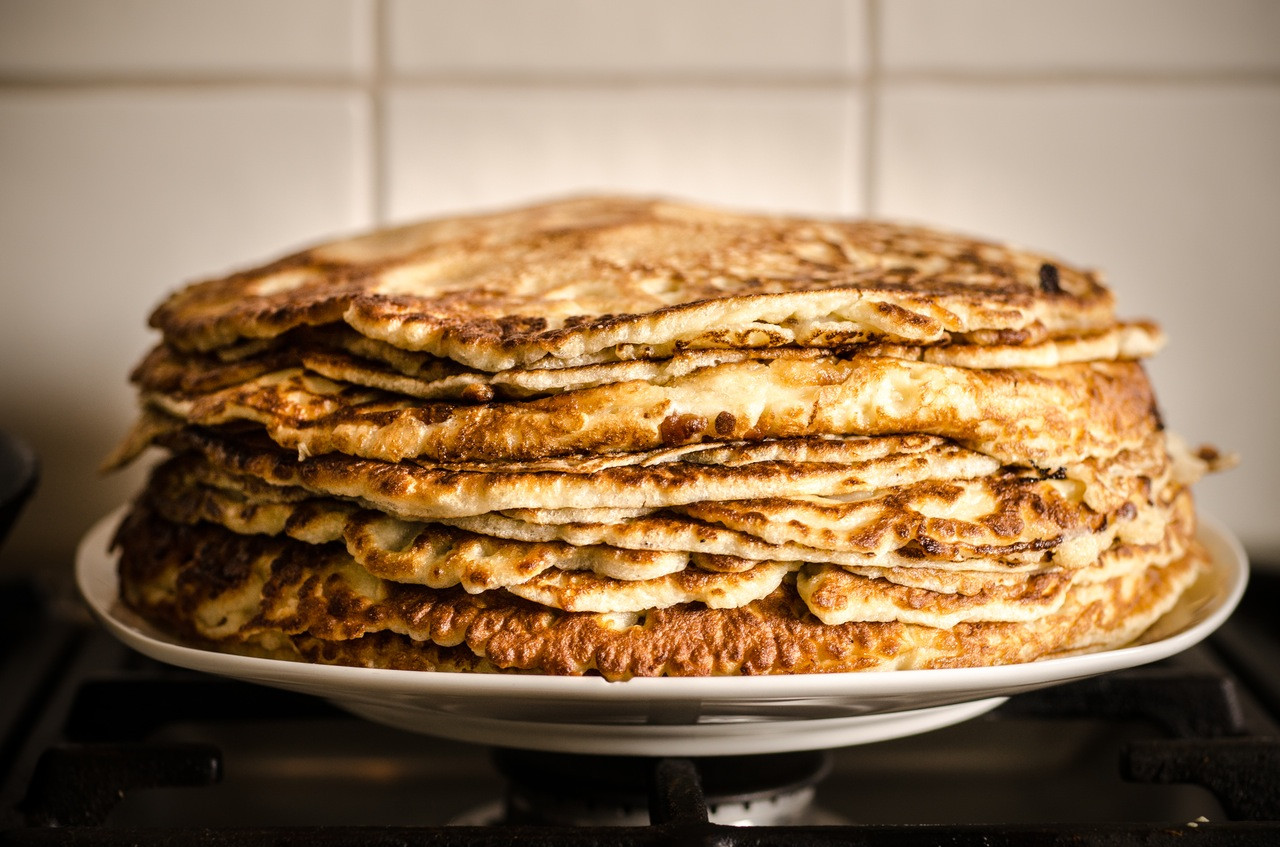 Saturday Morning Pancakes
 Make these easy and quick Saturday morning pancakes