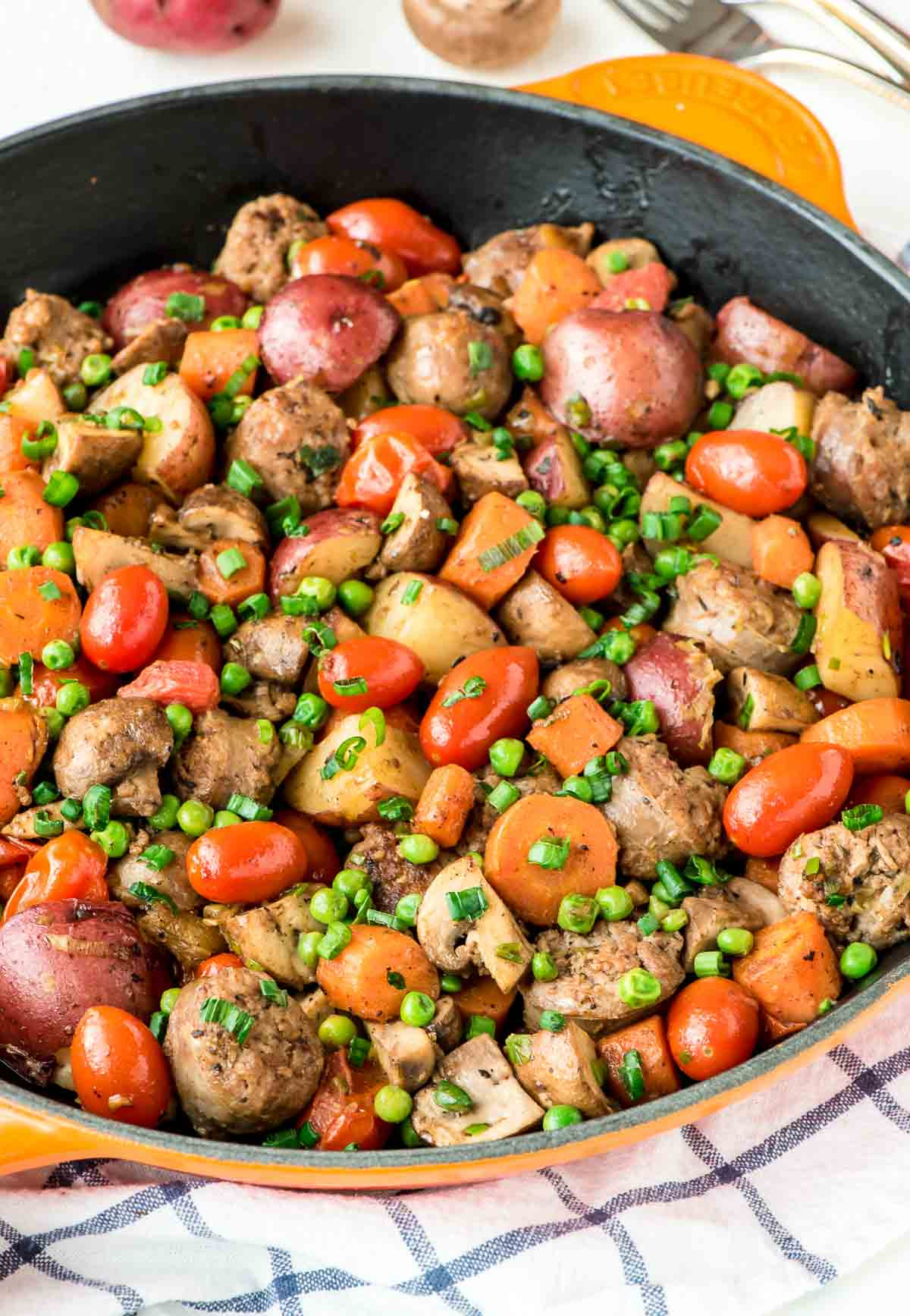 Sausage Dinner Recipes
 Italian Sausage Skillet with Ve ables and Potatoes