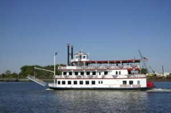 Savannah Dinner Cruise
 Modern Day Pirate ship