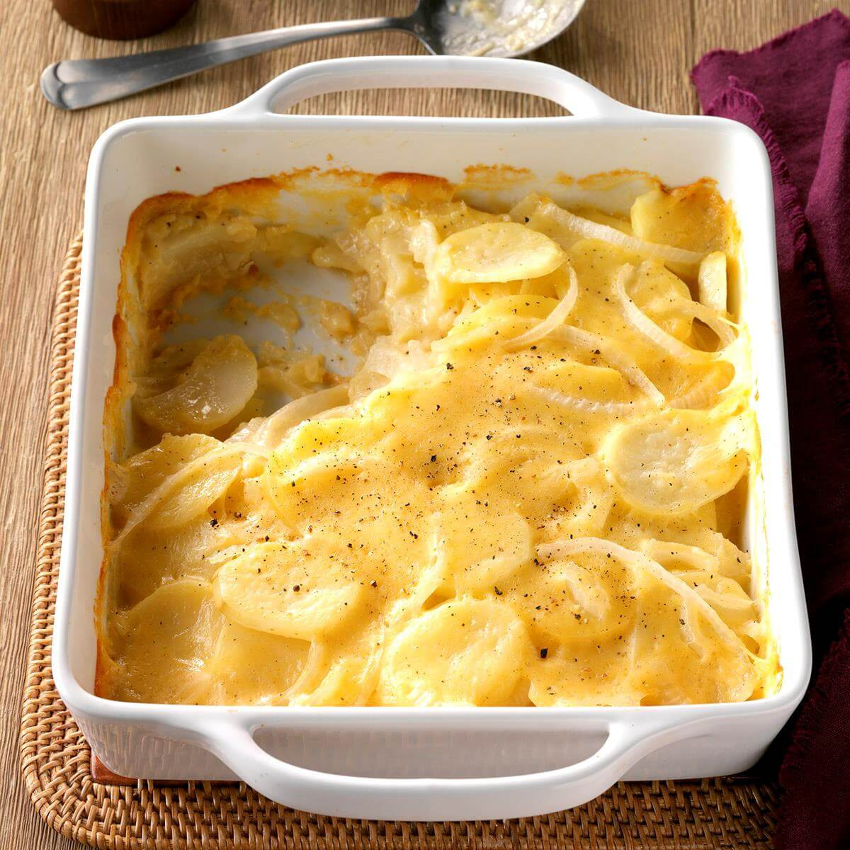 Scalloped Potato Recipe
 Scalloped Potato Recipes to Get Cozy With