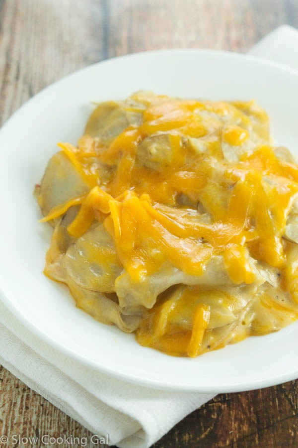 Scalloped Potatoes In Crock Pot
 Crock Pot Scalloped Potatoes Slow Cooking Gal