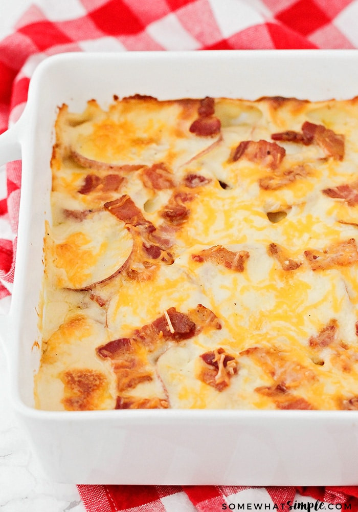 Scalloped Potatoes With Bacon
 The Best Cheddar Bacon Scalloped Potatoes Somewhat Simple