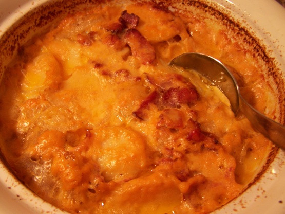 Scalloped Potatoes With Bacon
 Cheesy Scalloped Potatoes And Bacon Recipe Genius Kitchen