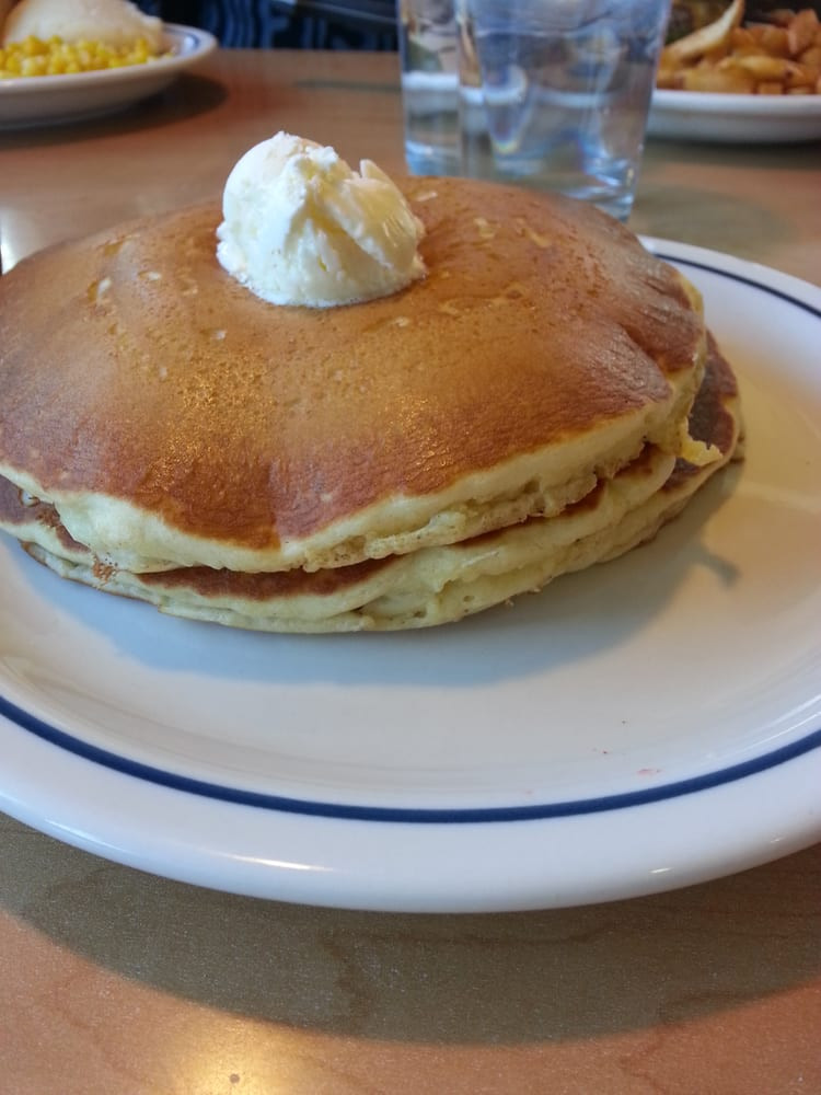 Short Stack Pancakes
 Short stack buttermilk pancakes Yelp