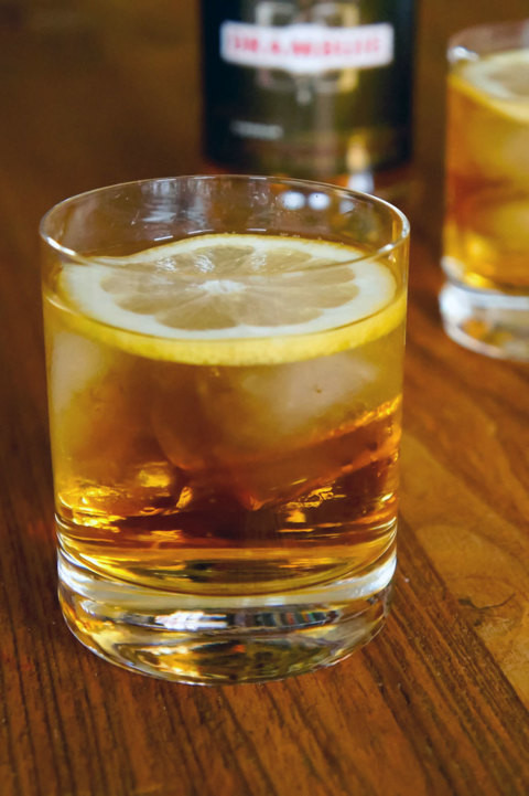 Simple Bourbon Drinks
 simple whiskey drinks