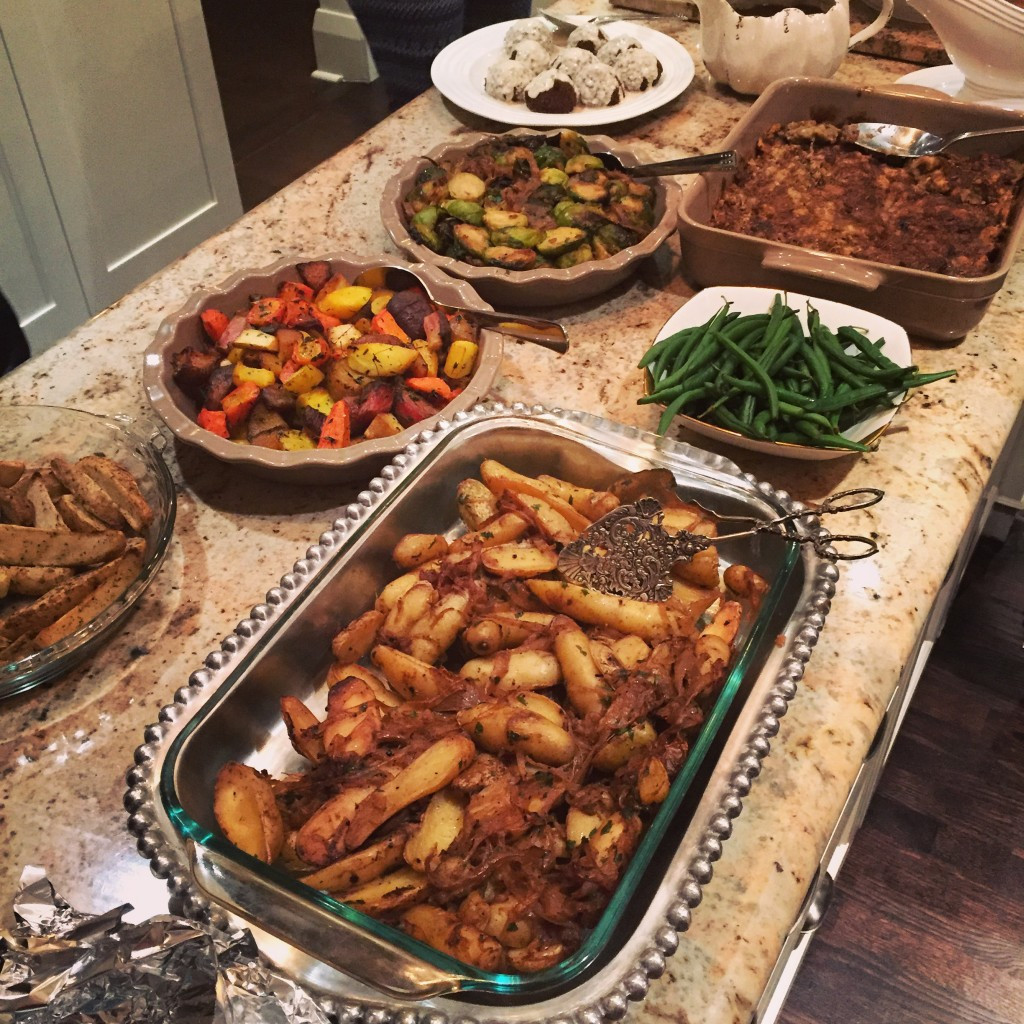 Simple Christmas Dinner
 Vegan Gravy