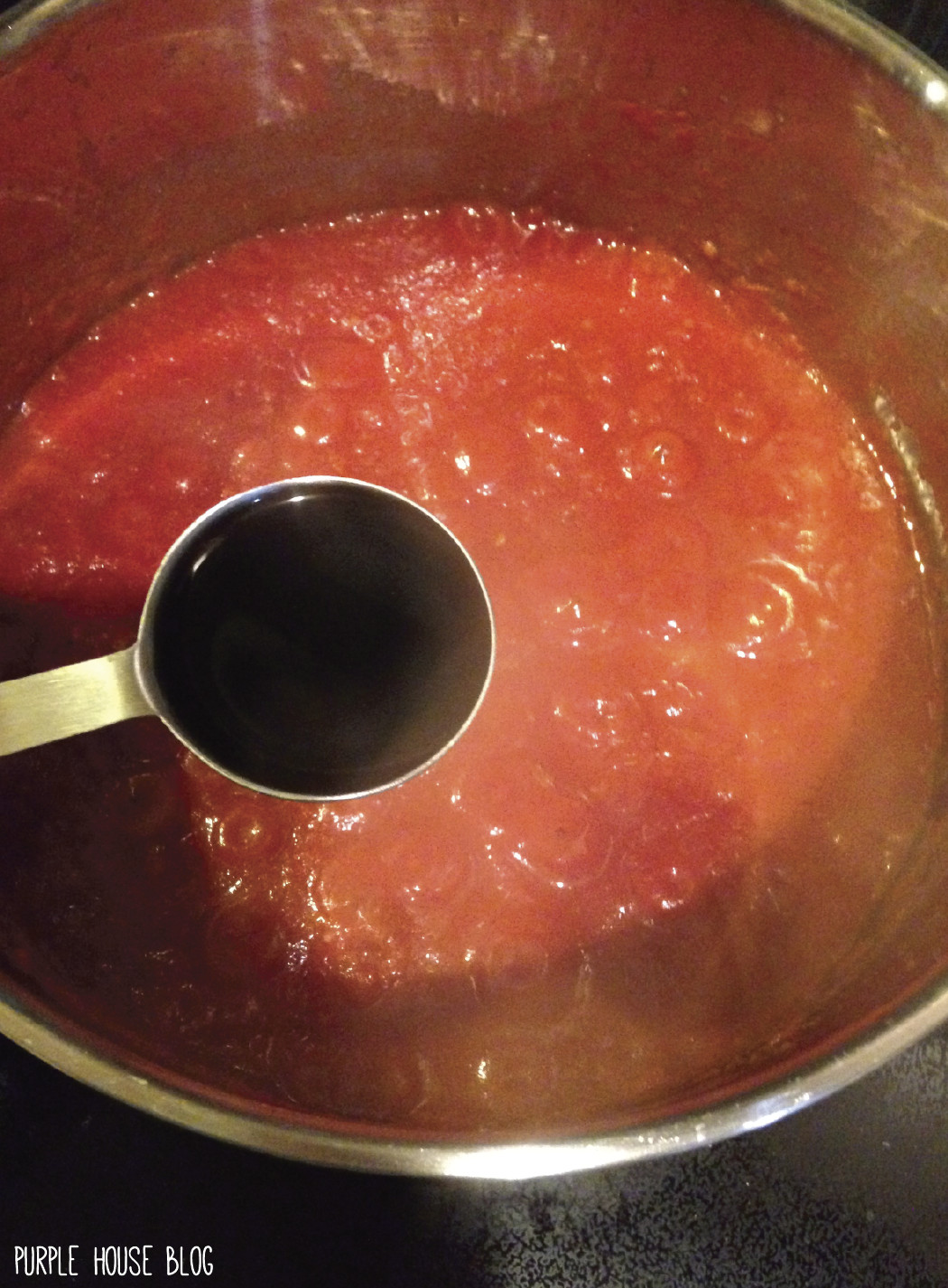Simple Tomato Sauce
 Simple Tomato Sauce with Balsamic Vinegar