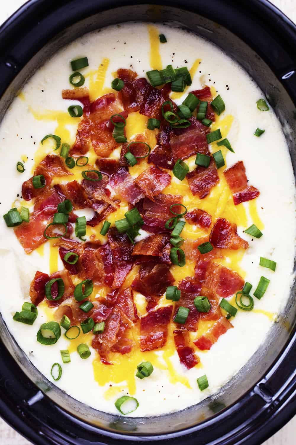 Slow Cooker Loaded Potato Soup
 Slow Cooker Loaded Baked Potato Soup