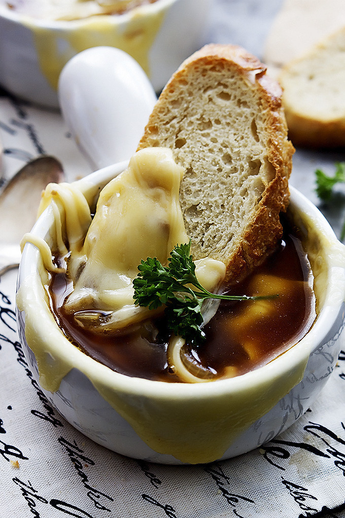 Slow Cooker Onion Soup
 Slow Cooker French ion Soup