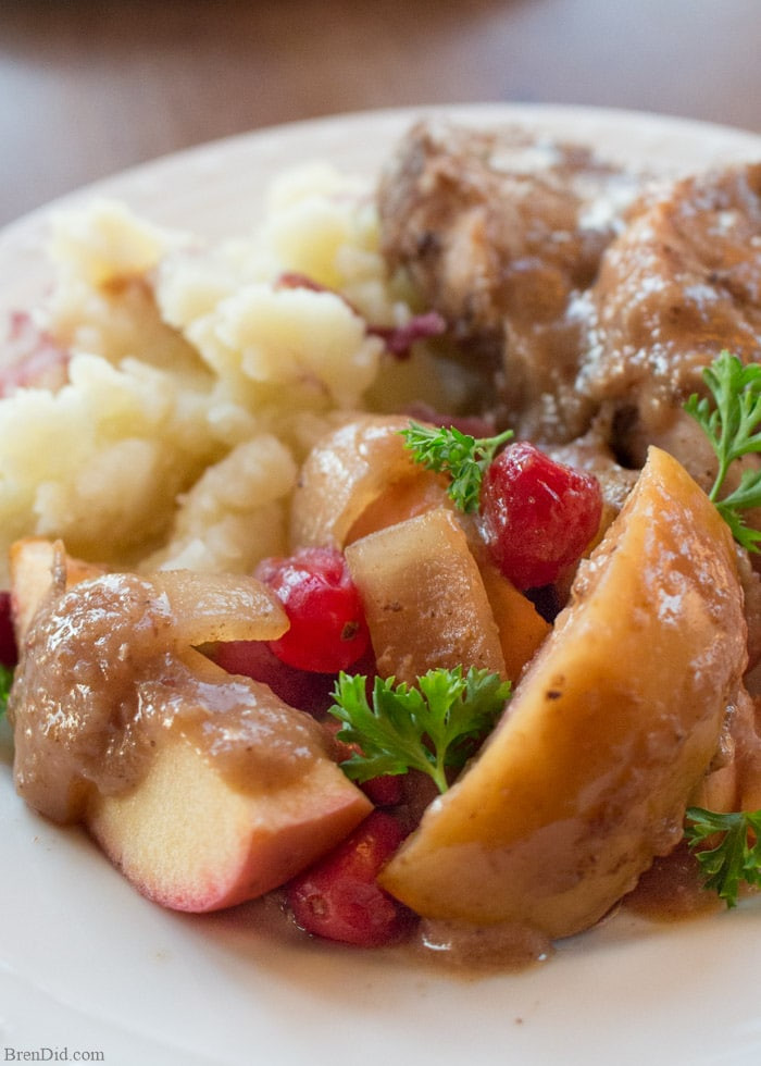 Slow Cooker Pork Chops With Apples
 Crock Pot Pork Chops with Cranberries and Apples Bren Did