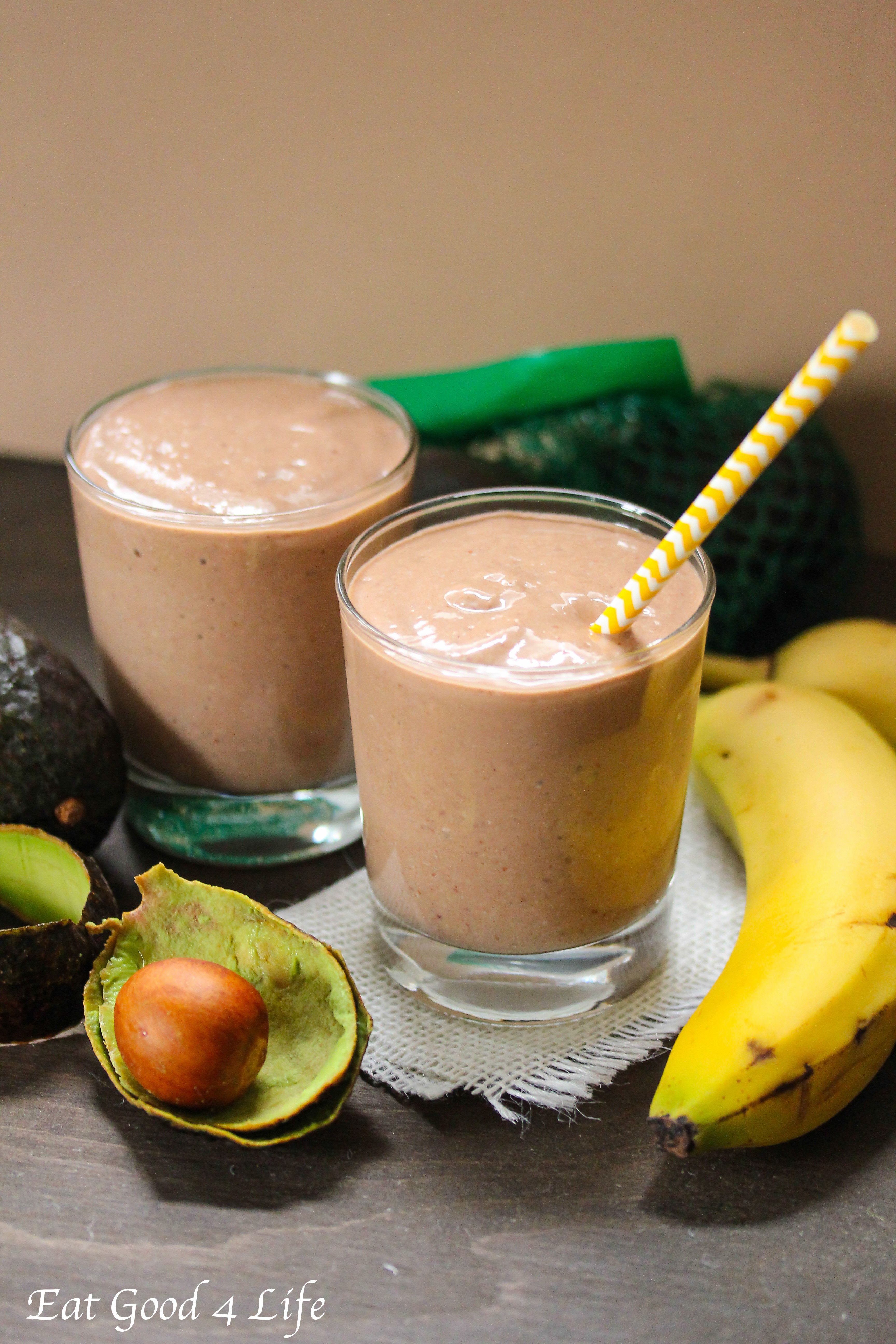 Smoothies With Avocado
 avocado and chocolate smoothie