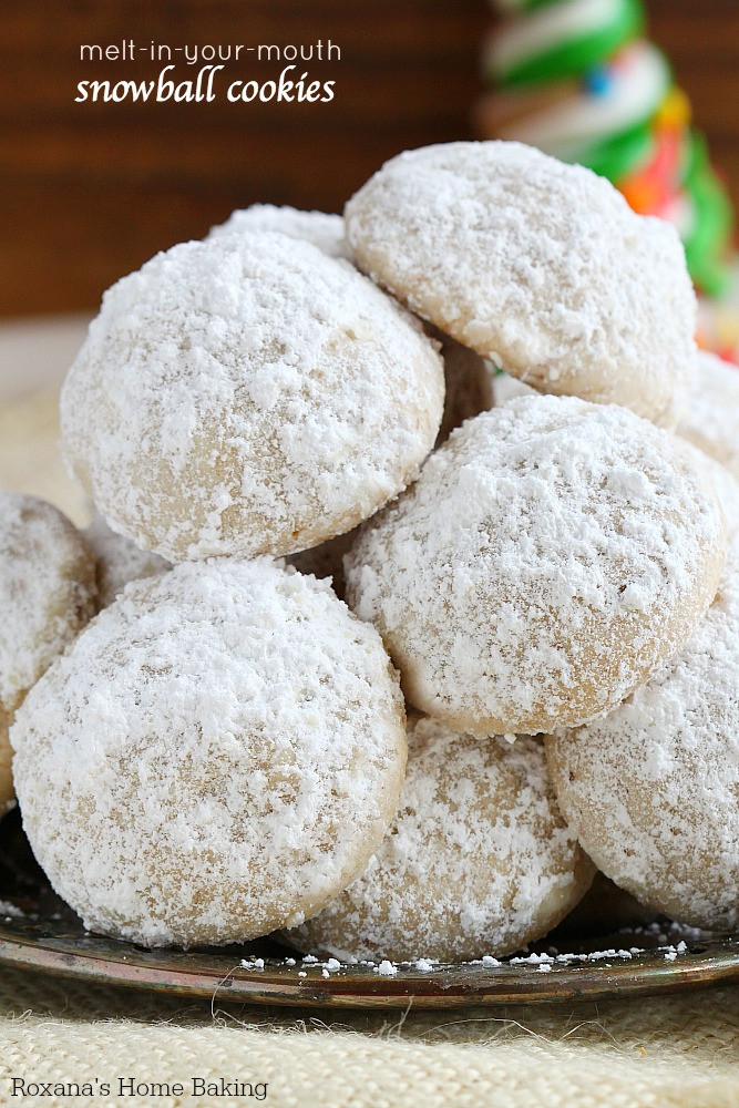 Snowball Cookies Recipe
 Melt in your mouth snowball cookies