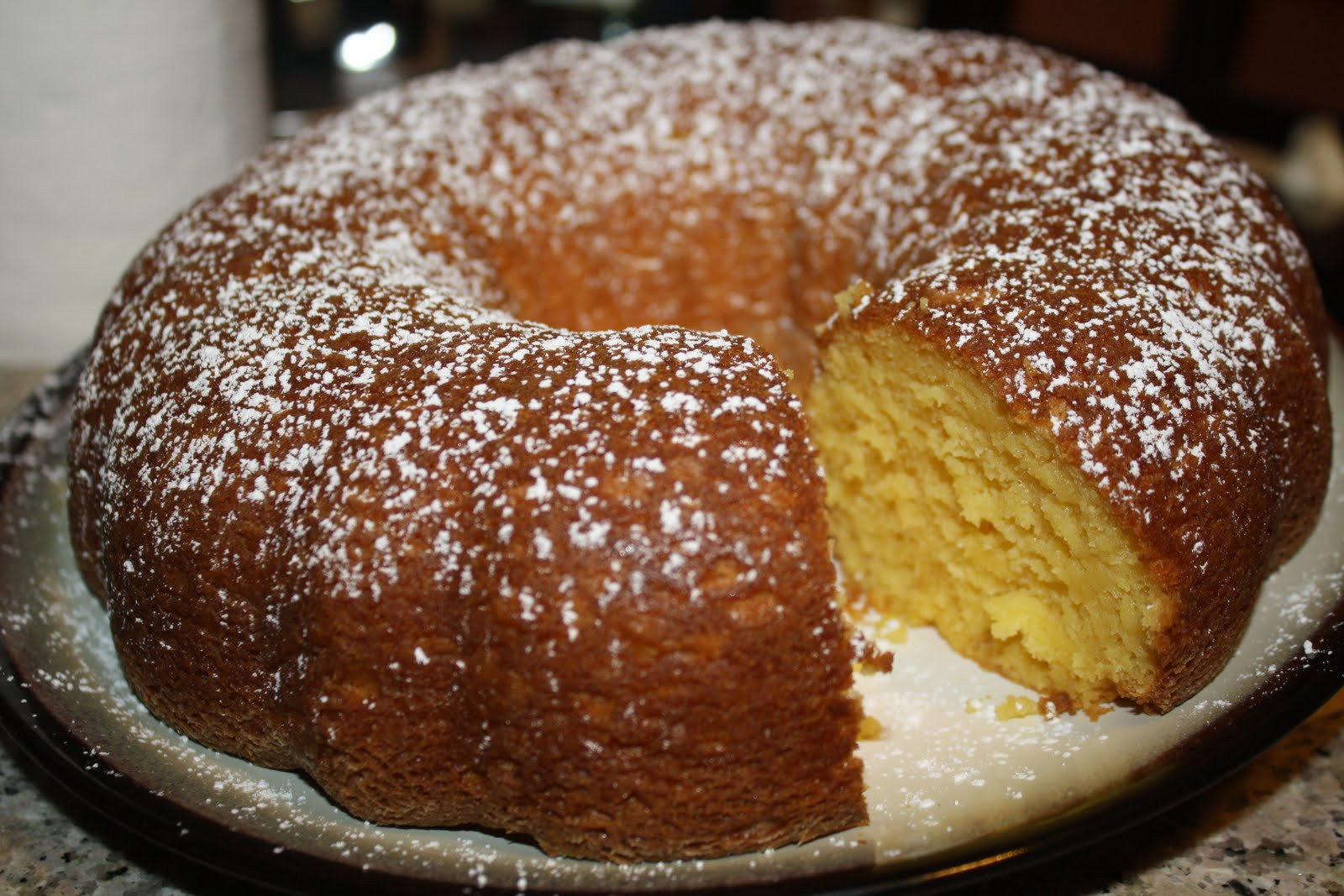 Sour Cream Bundt Cake
 Vanilla Sour Cream Bundt Cake