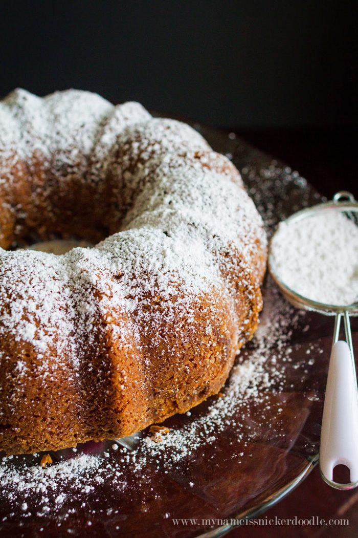 Sour Cream Bundt Cake
 Cinnamon Sour Cream Bundt Cake