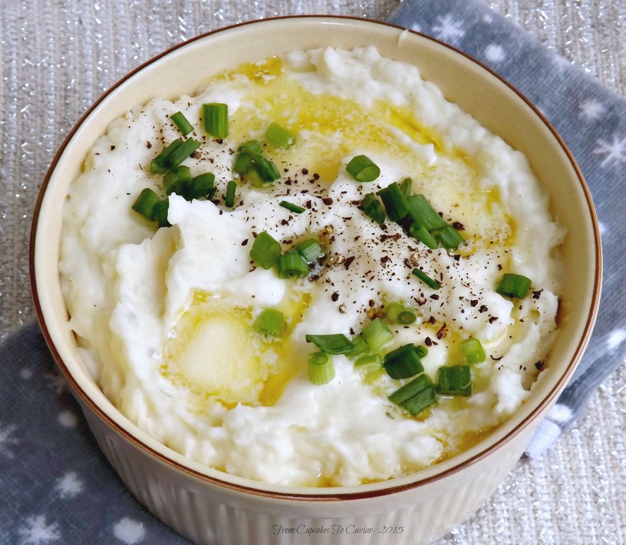 Sour Cream Mashed Potatoes
 Ultimate Buttery Sour Cream And ion Mashed Potatoes