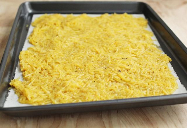 Spaghetti Squash Pizza Crust
 Spaghetti Squash Pizza Crust A Beautiful Mess