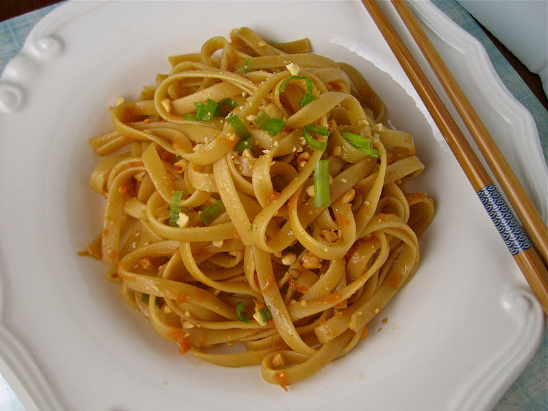 Spicy Thai Noodles
 Stephanie Cooks Spicy Thai Noodles