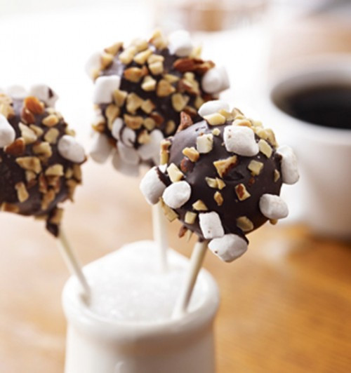 Starbucks Cake Pop Recipe
 Starbucks has cakepops whoopie pies and other sweet